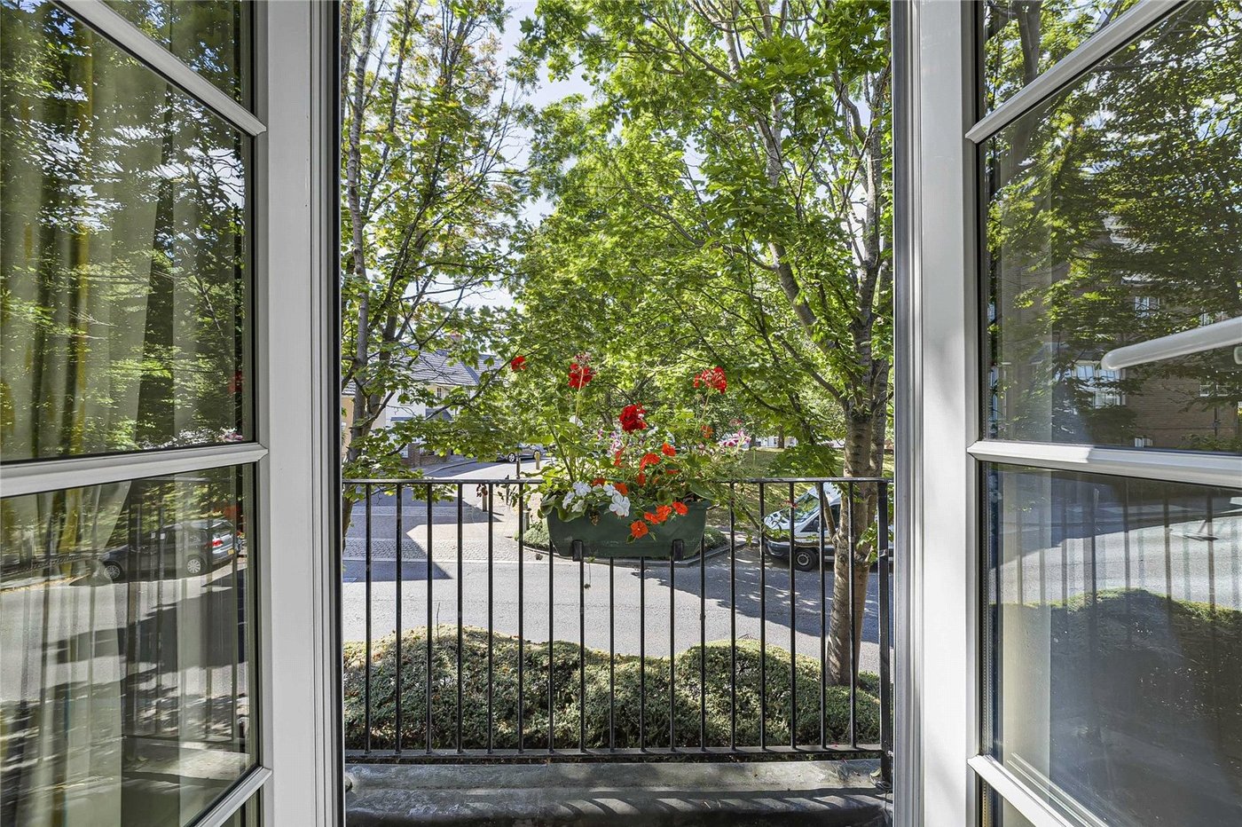 3 bedroom house for sale in Greenhithe | Robinson Jackson