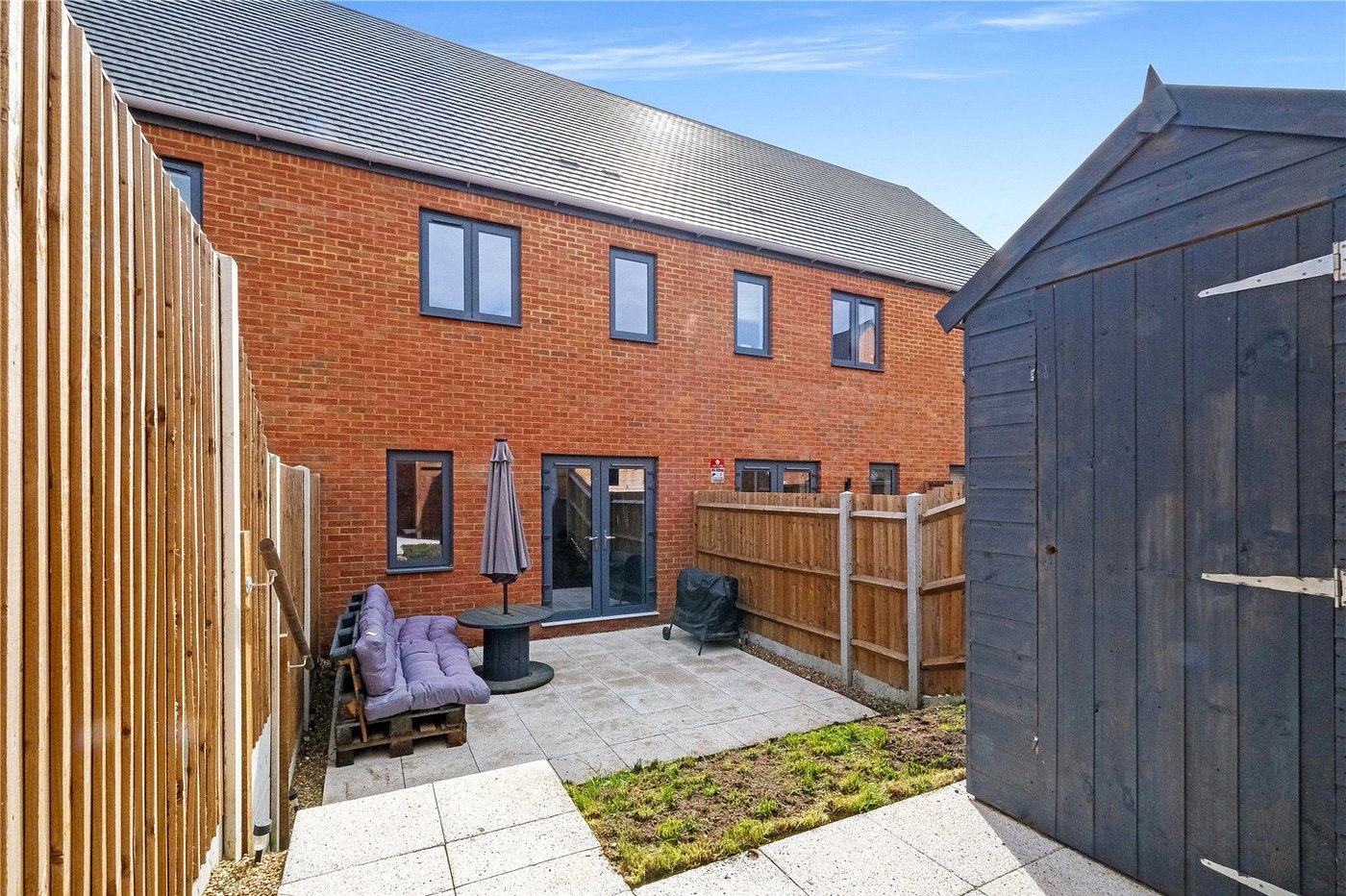 house for sale in Castle Hill, Ebbsfleet Valley, DA10 Robinson Jackson