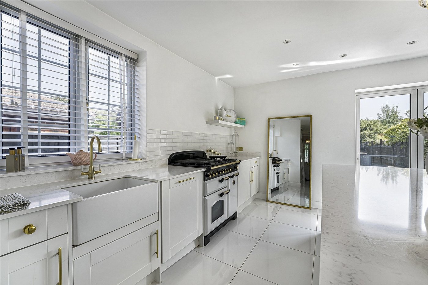 3 bedroom house for sale in Crayford | Robinson Jackson