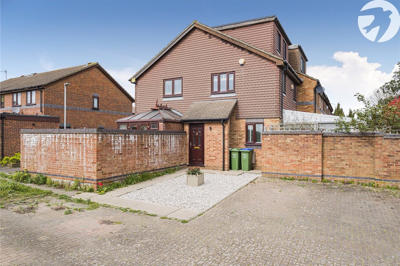 2 bedroom house for sale in Crayford | Robinson Jackson