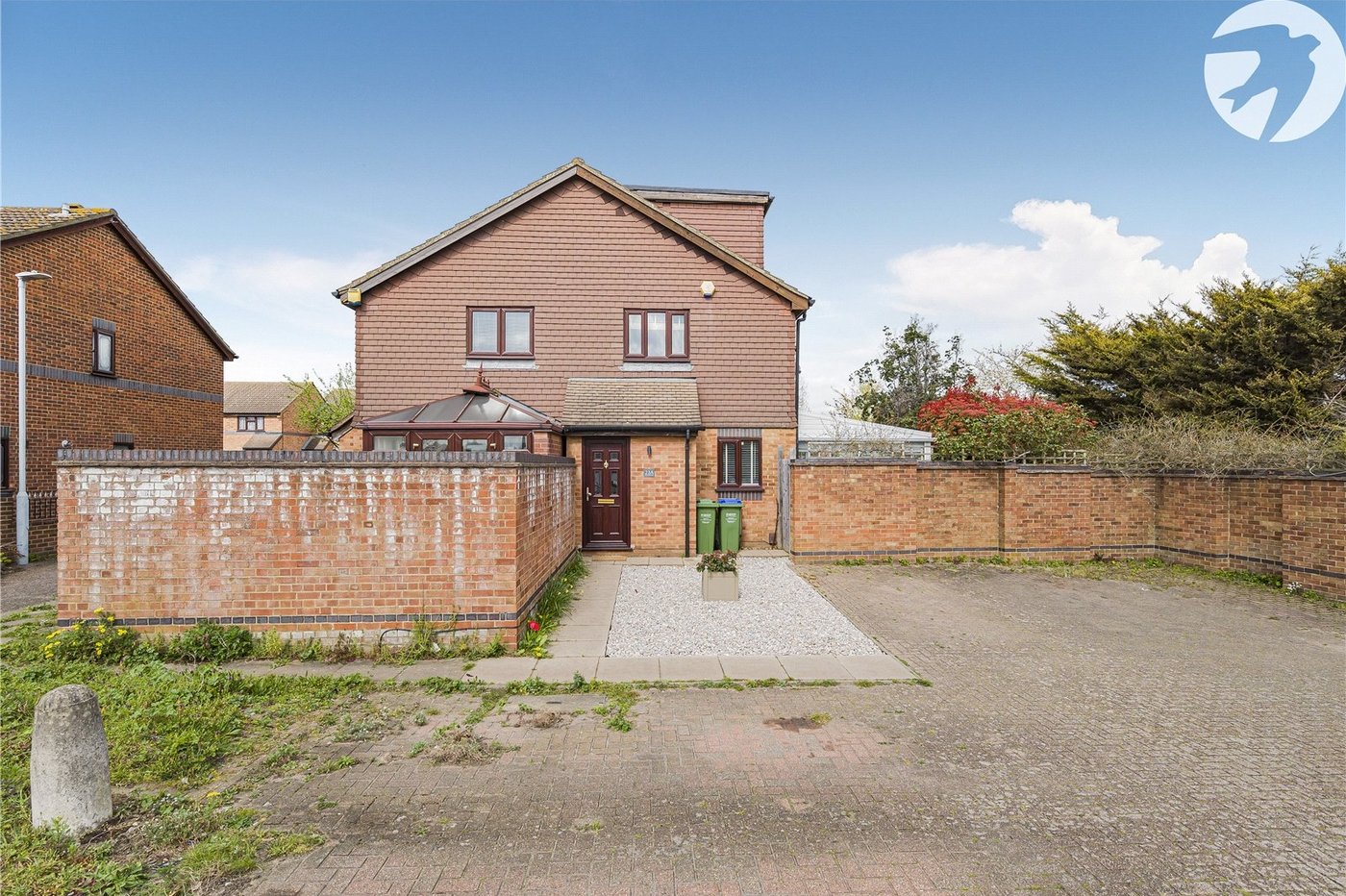 2 bedroom house for sale in Crayford | Robinson Jackson