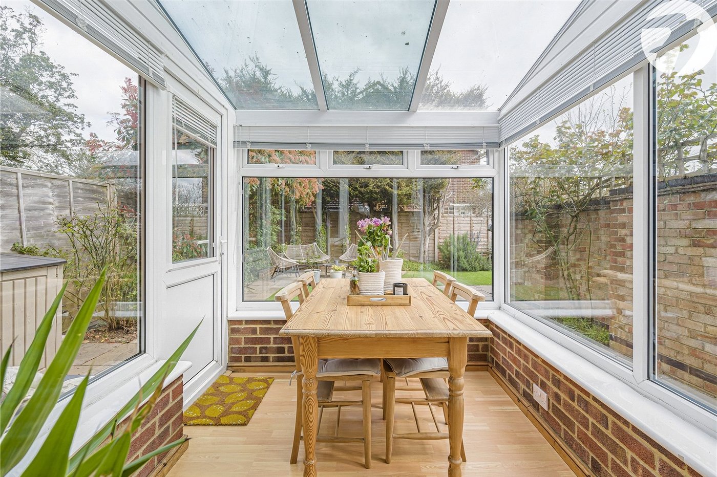 2 bedroom house for sale in Crayford | Robinson Jackson