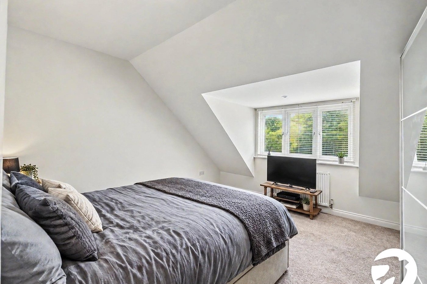 3 bedroom house for sale in Wayfield | Robinson Michael & Jackson