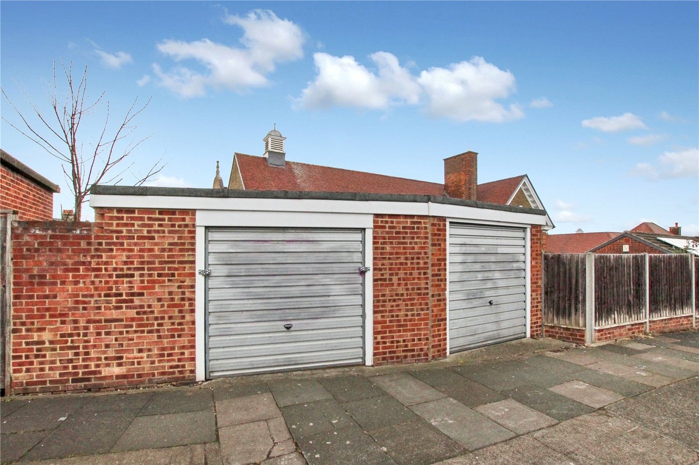 2 bedroom bungalow for sale in Plumstead | Robinson Jackson