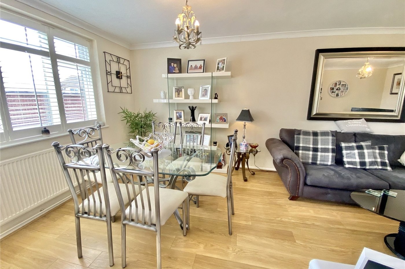2 bedroom property for sale in Rectory Lane | Robinson Jackson