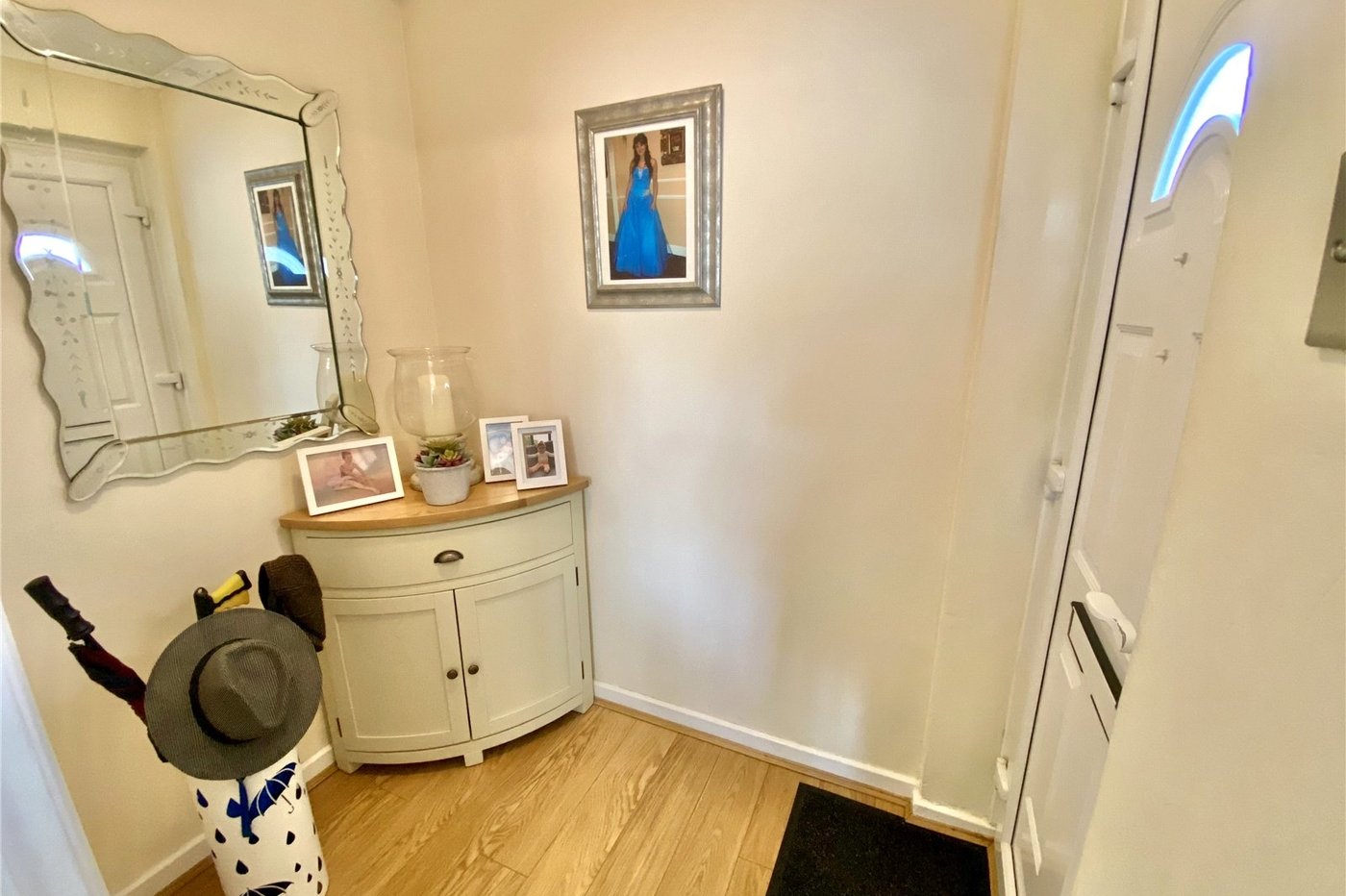 2 bedroom property for sale in Rectory Lane | Robinson Jackson