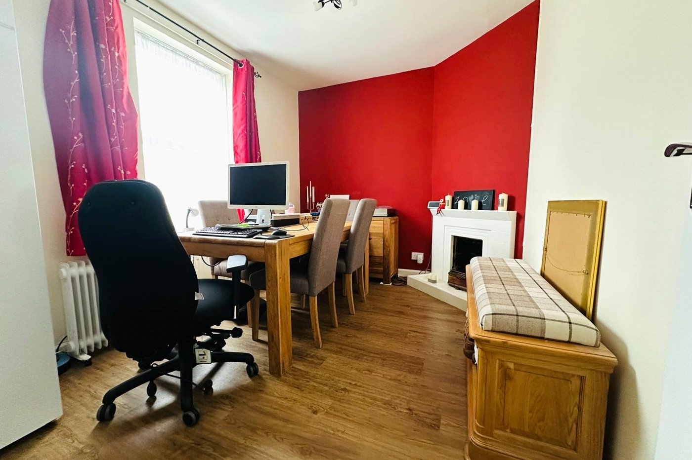 2 bedroom house for sale in Bromley | Robinson Jackson