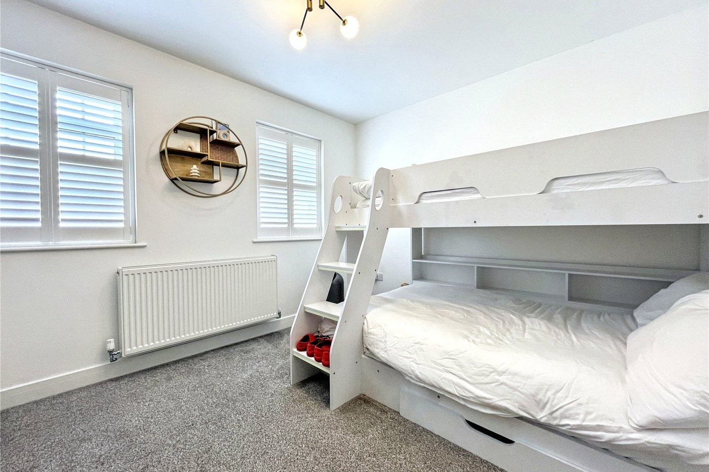 3 bedroom property for sale in Rainham | Robinson Michael & Jackson
