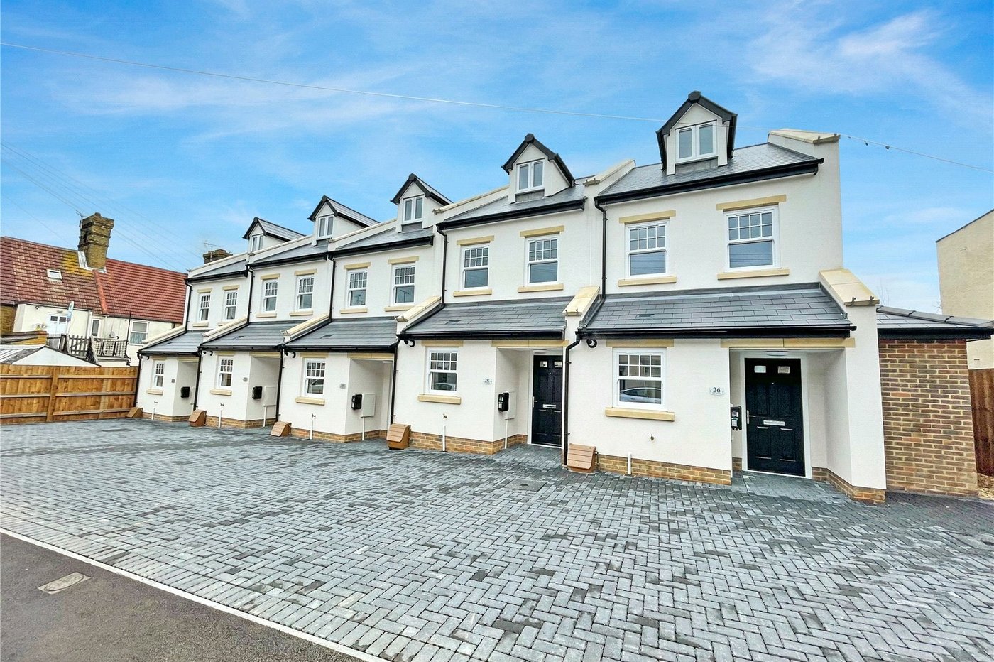 3 bedroom property for sale in Rainham | Robinson Michael & Jackson