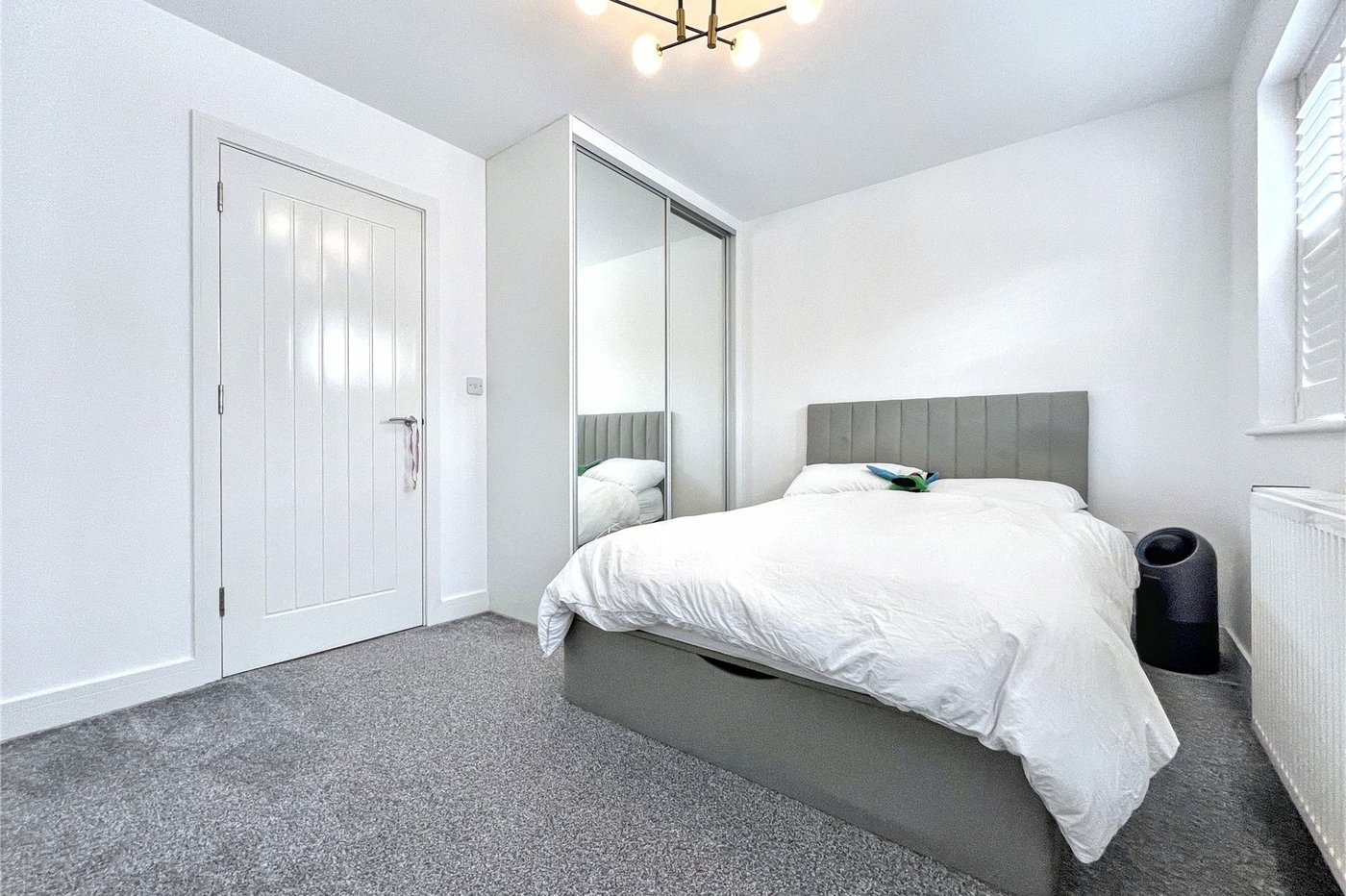 3 bedroom property for sale in Rainham | Robinson Michael & Jackson