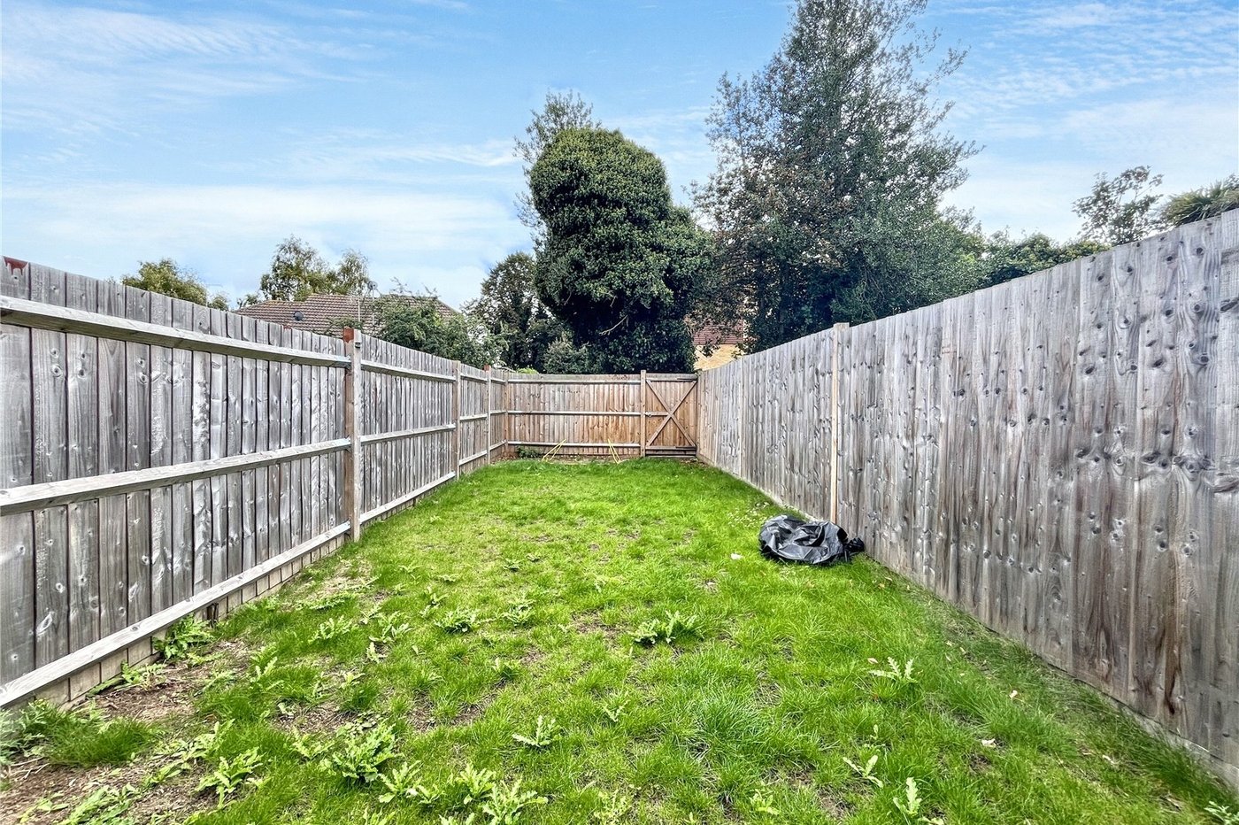 3 bedroom property for sale in Rainham | Robinson Michael & Jackson