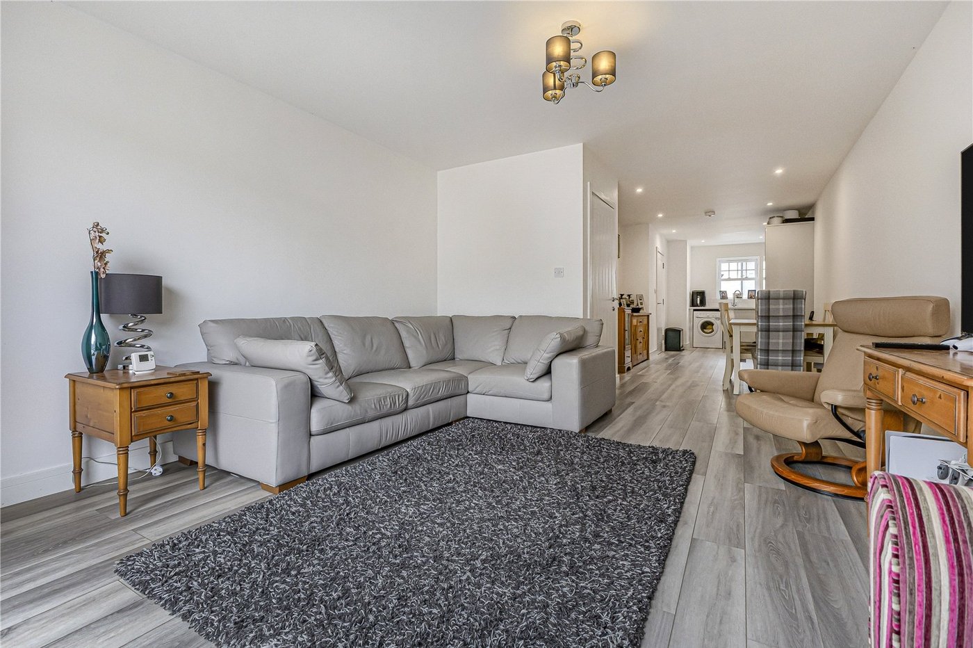 3 bedroom property for sale in Rainham | Robinson Michael & Jackson