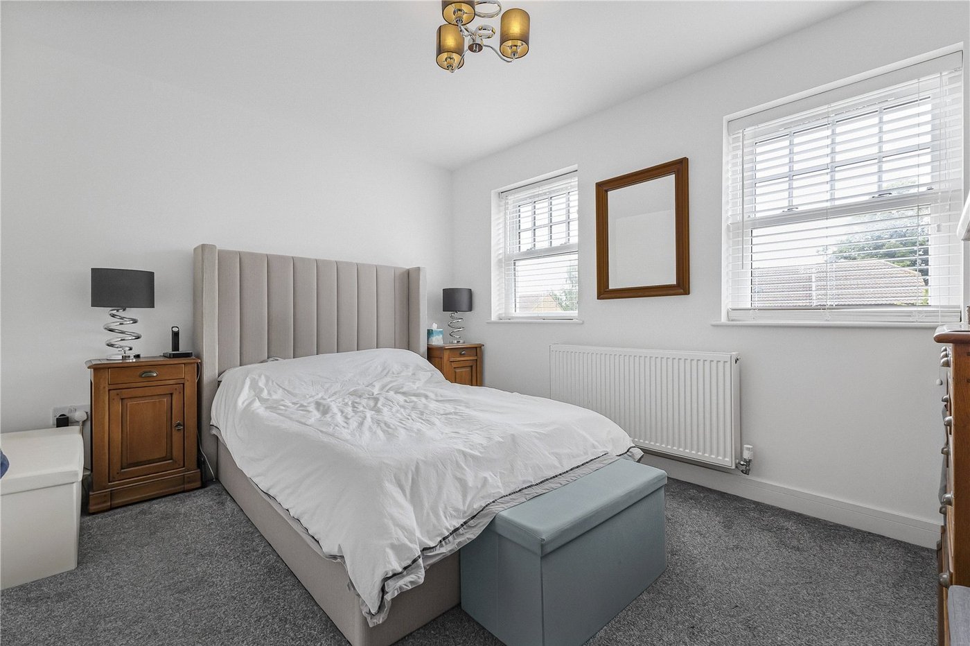 3 bedroom property for sale in Rainham | Robinson Michael & Jackson