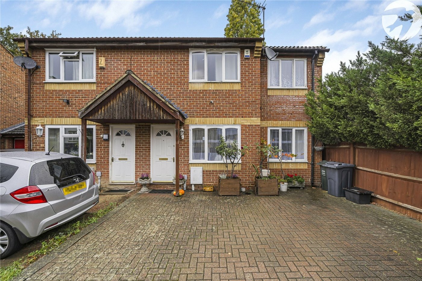 3 bedroom house for sale in Greenhithe | Robinson Jackson