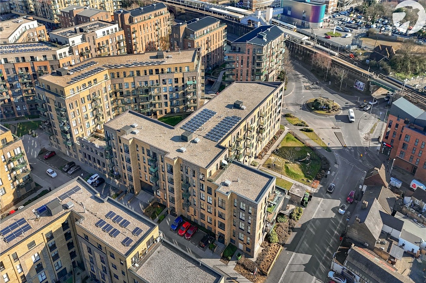 2 bedroom property for sale in Dartford | Robinson Jackson