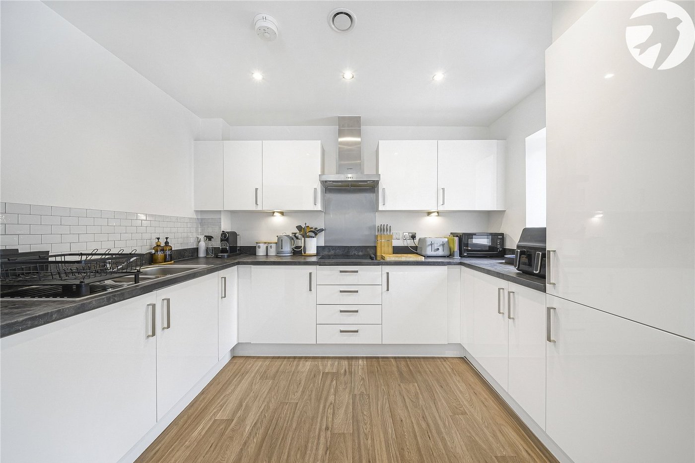 2 bedroom property for sale in Dartford | Robinson Jackson