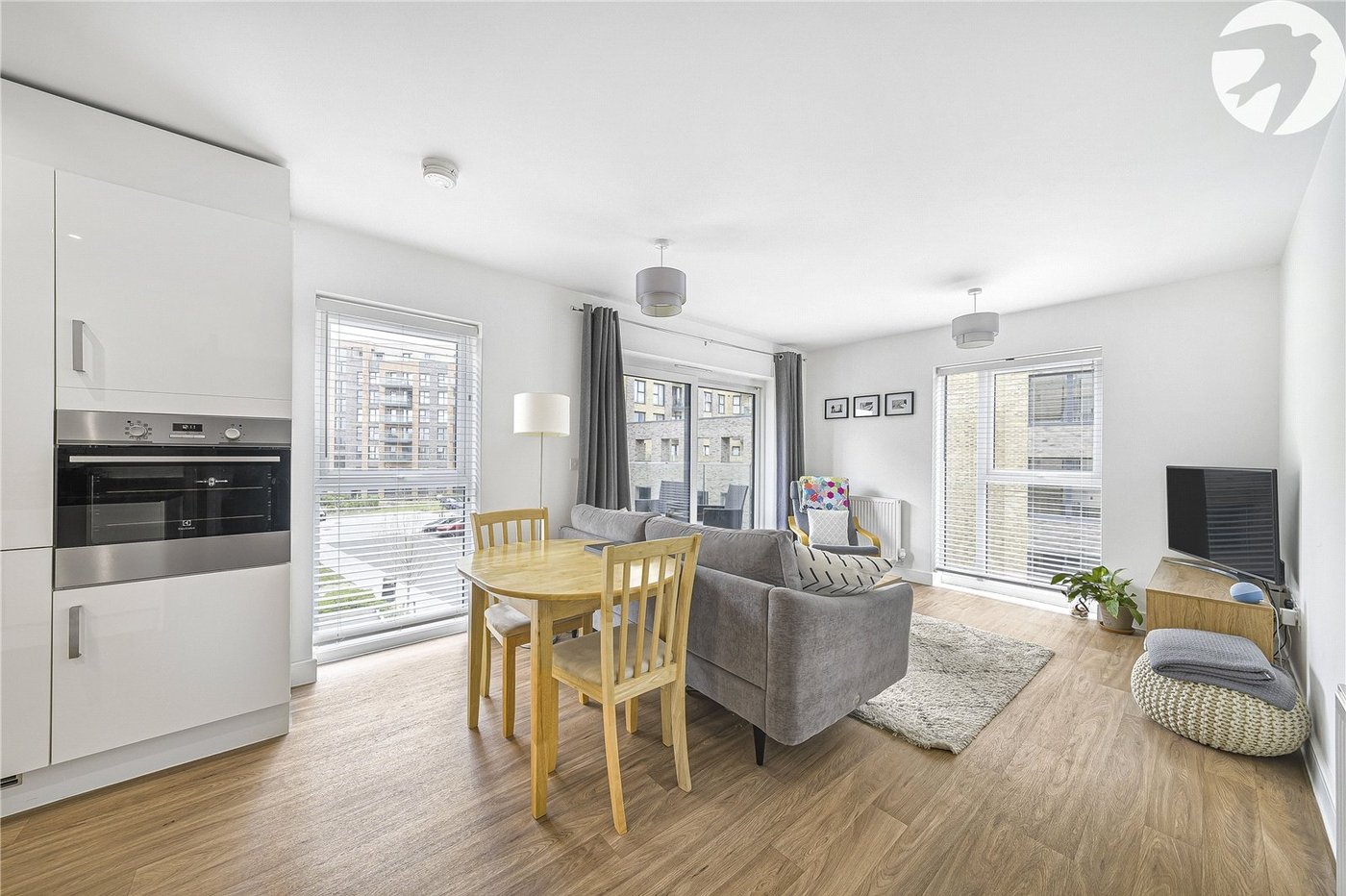 2 bedroom property for sale in Dartford | Robinson Jackson