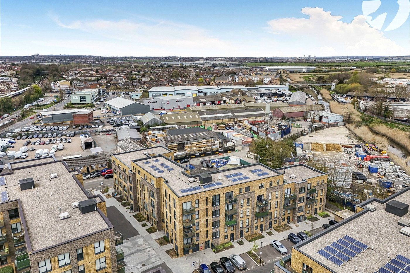 2 bedroom property for sale in Dartford | Robinson Jackson