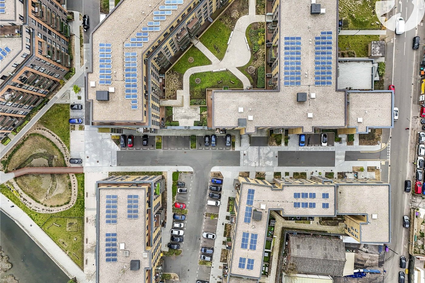 2 bedroom property for sale in Dartford | Robinson Jackson