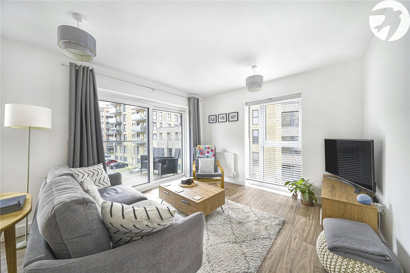 2 bedroom property for sale in Dartford | Robinson Jackson