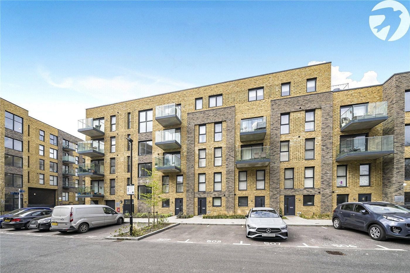 2 bedroom property for sale in Dartford | Robinson Jackson