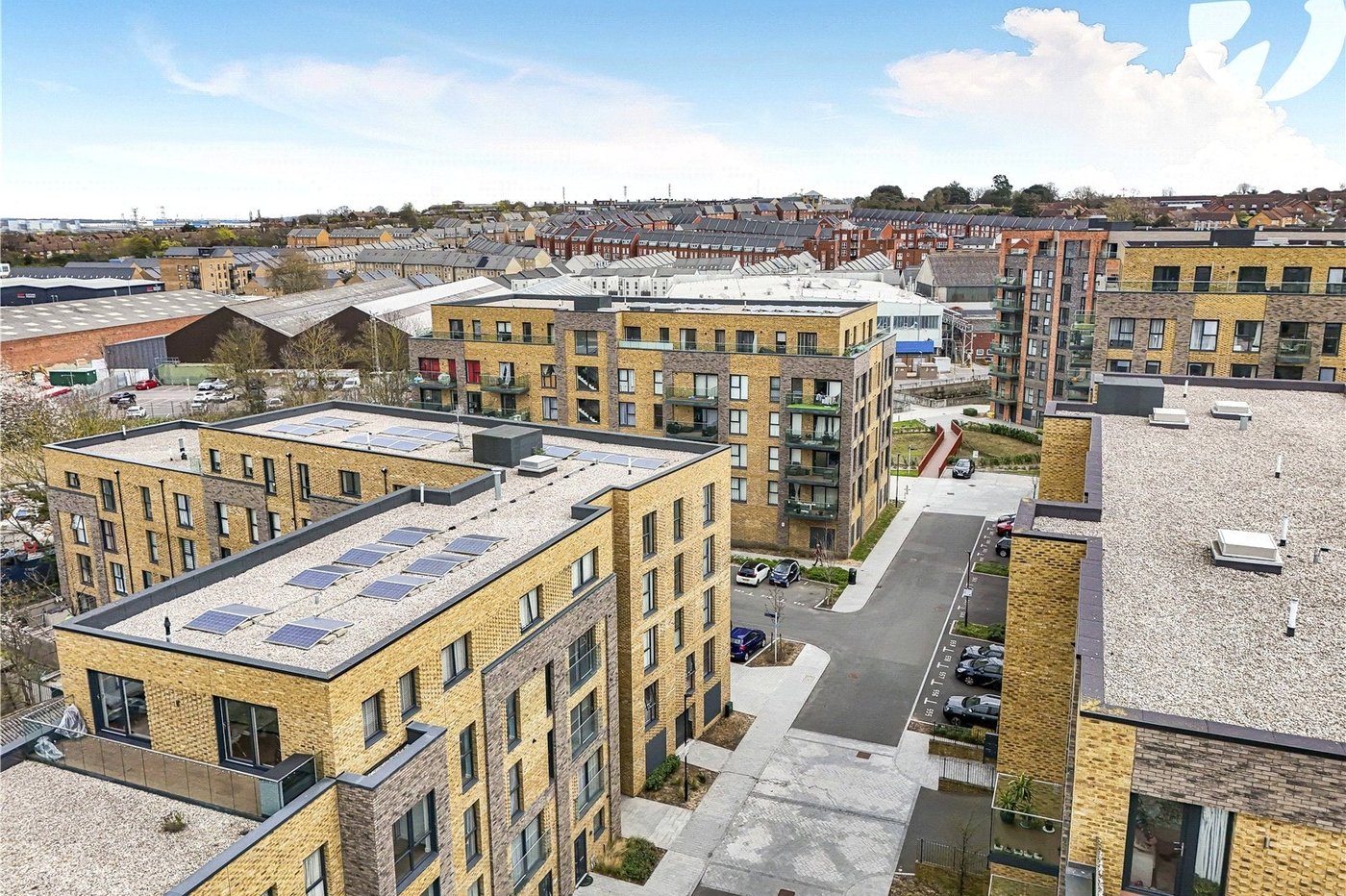 2 bedroom property for sale in Dartford | Robinson Jackson