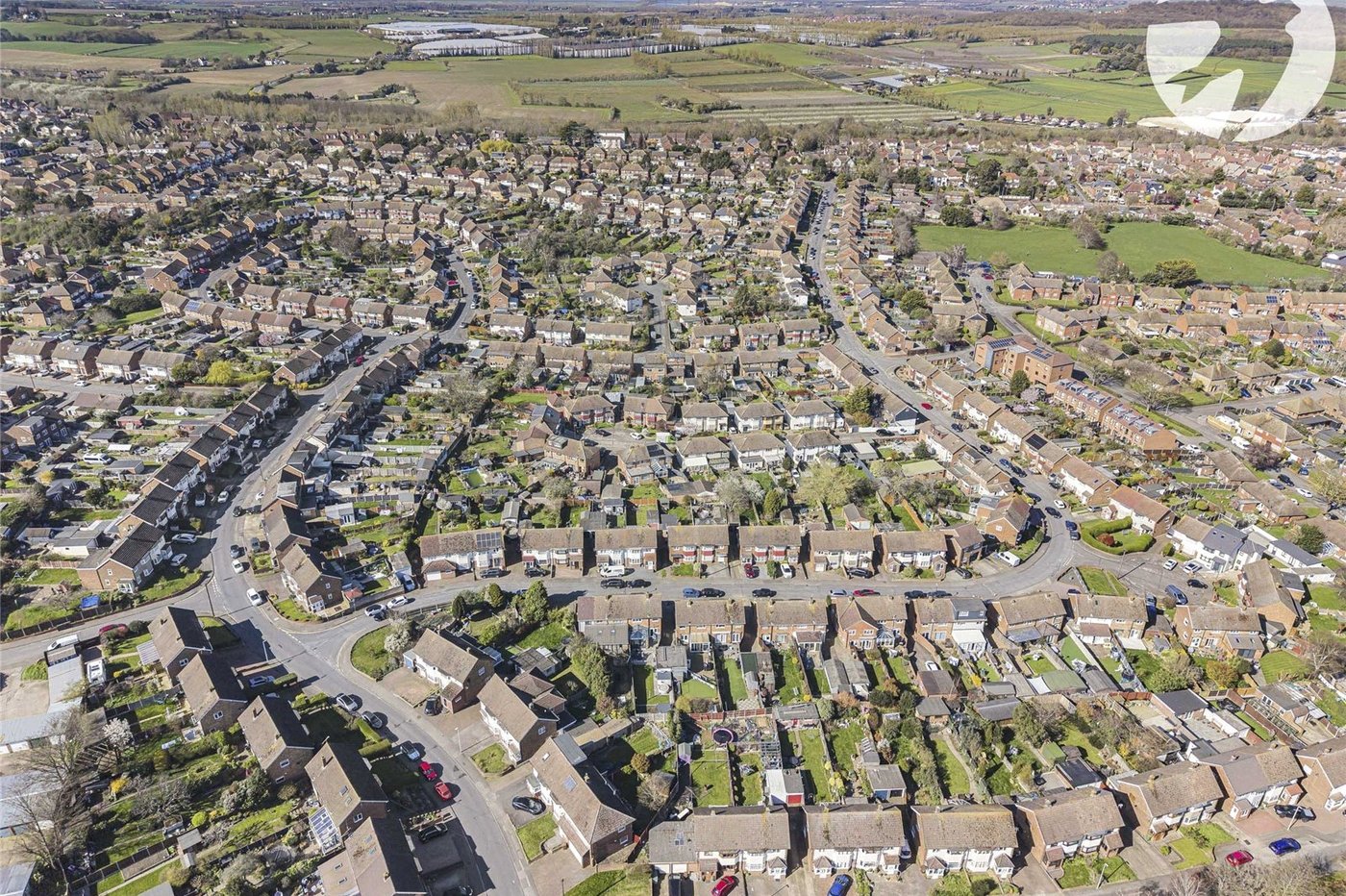 3 bedroom house to rent in Wainscott | Robinson Michael & Jackson