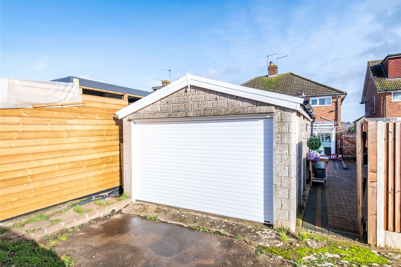 3 bedroom house for sale in Wainscott | Robinson Michael & Jackson