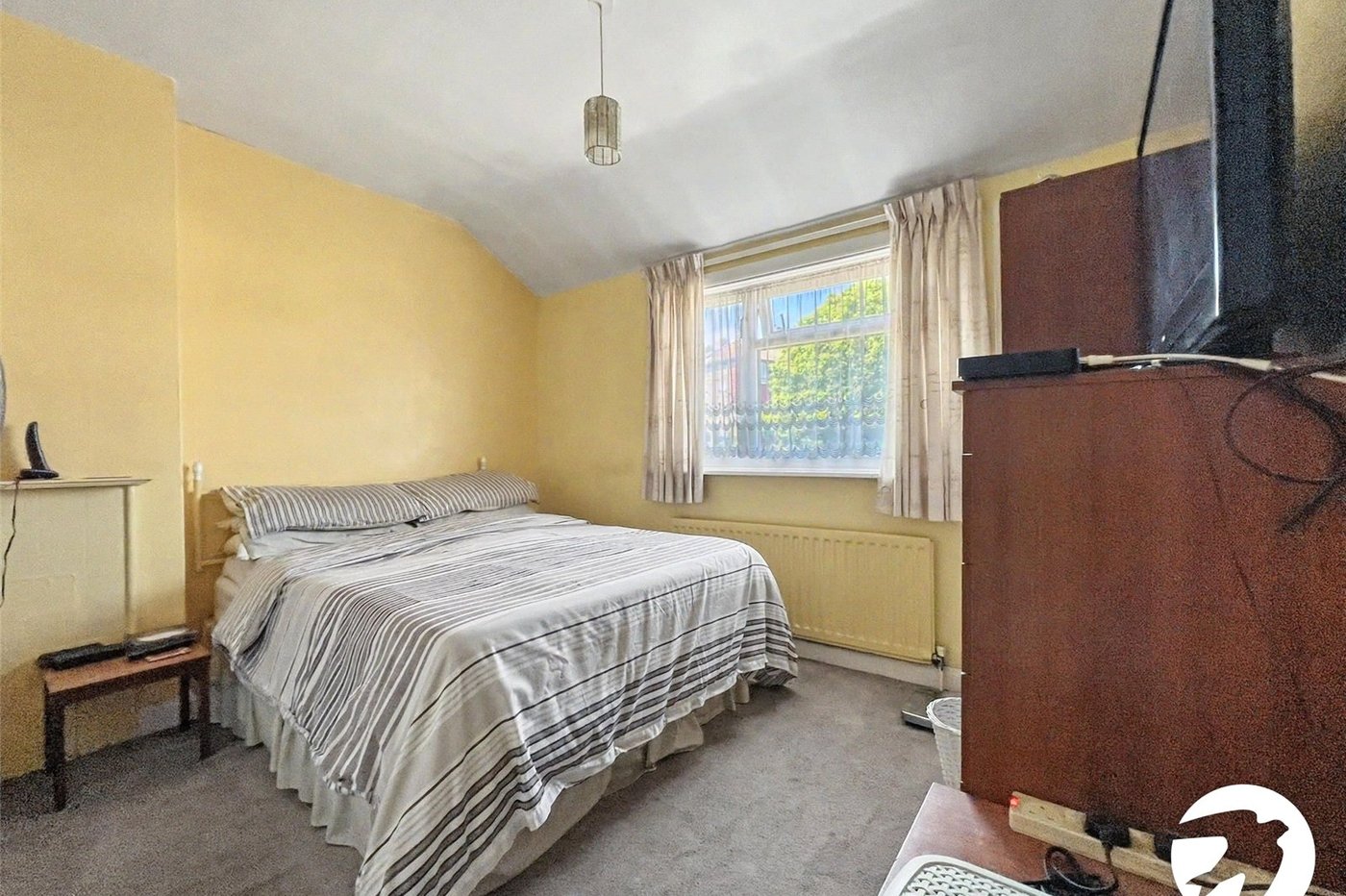 3 bedroom house for sale in Rochester | Robinson Michael & Jackson