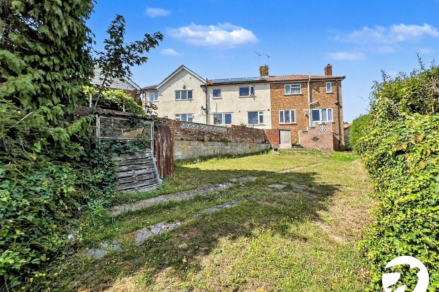 3 bedroom house for sale in Rochester | Robinson Michael & Jackson
