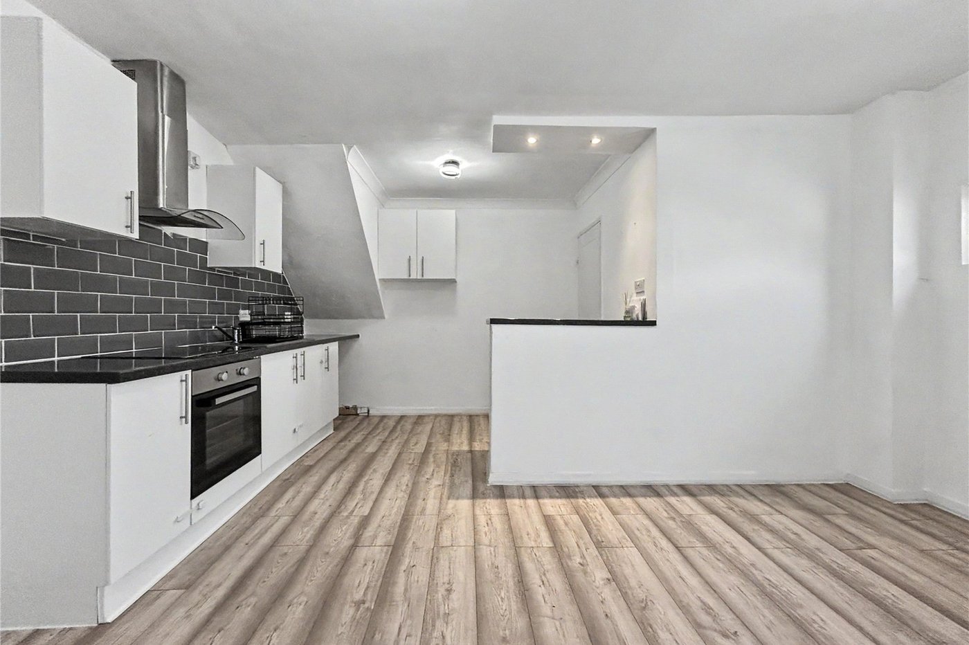 2 bedroom house for sale in Gillingham | Robinson Michael & Jackson