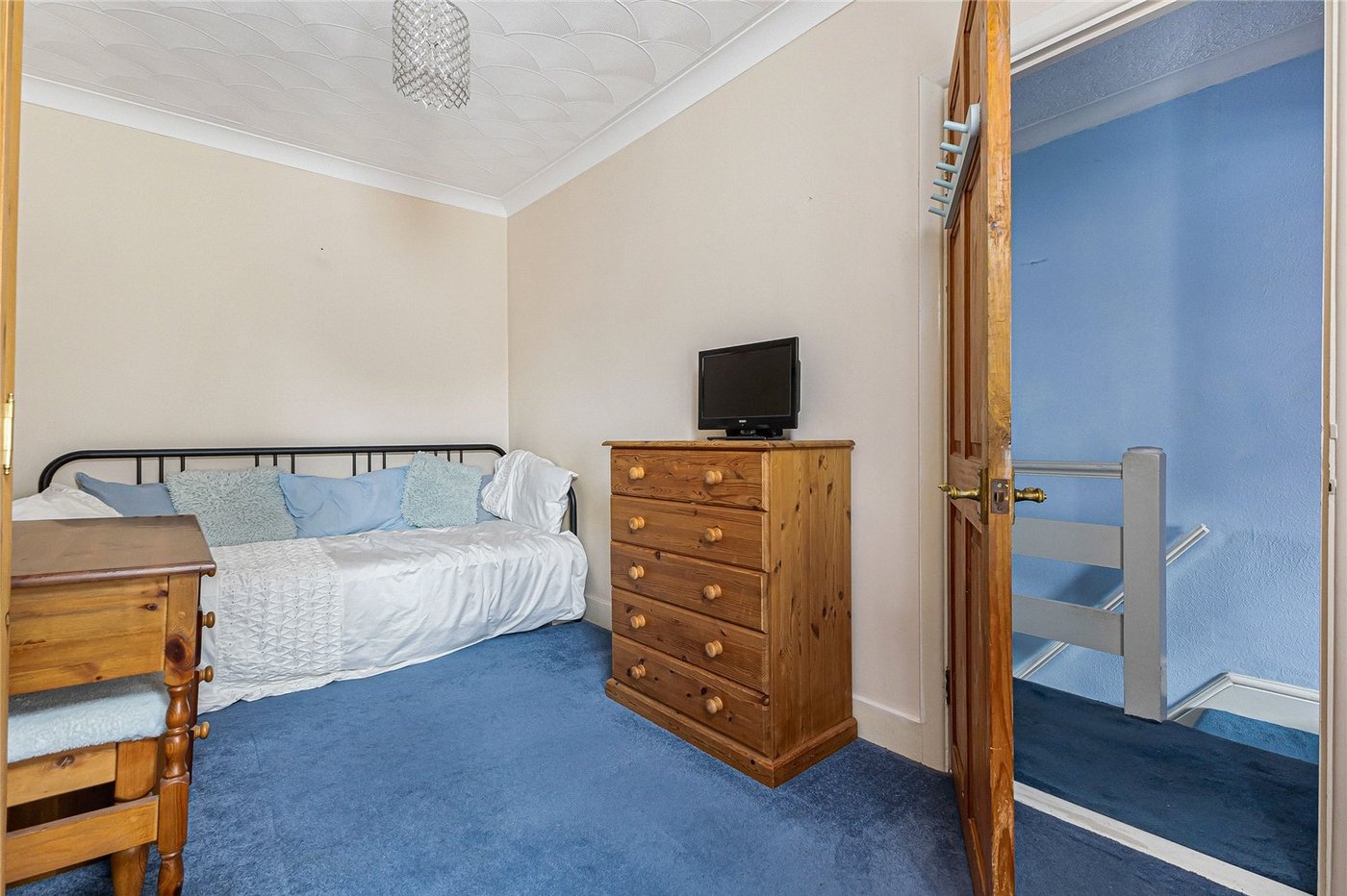 3 bedroom house for sale in Rochester | Robinson Michael & Jackson
