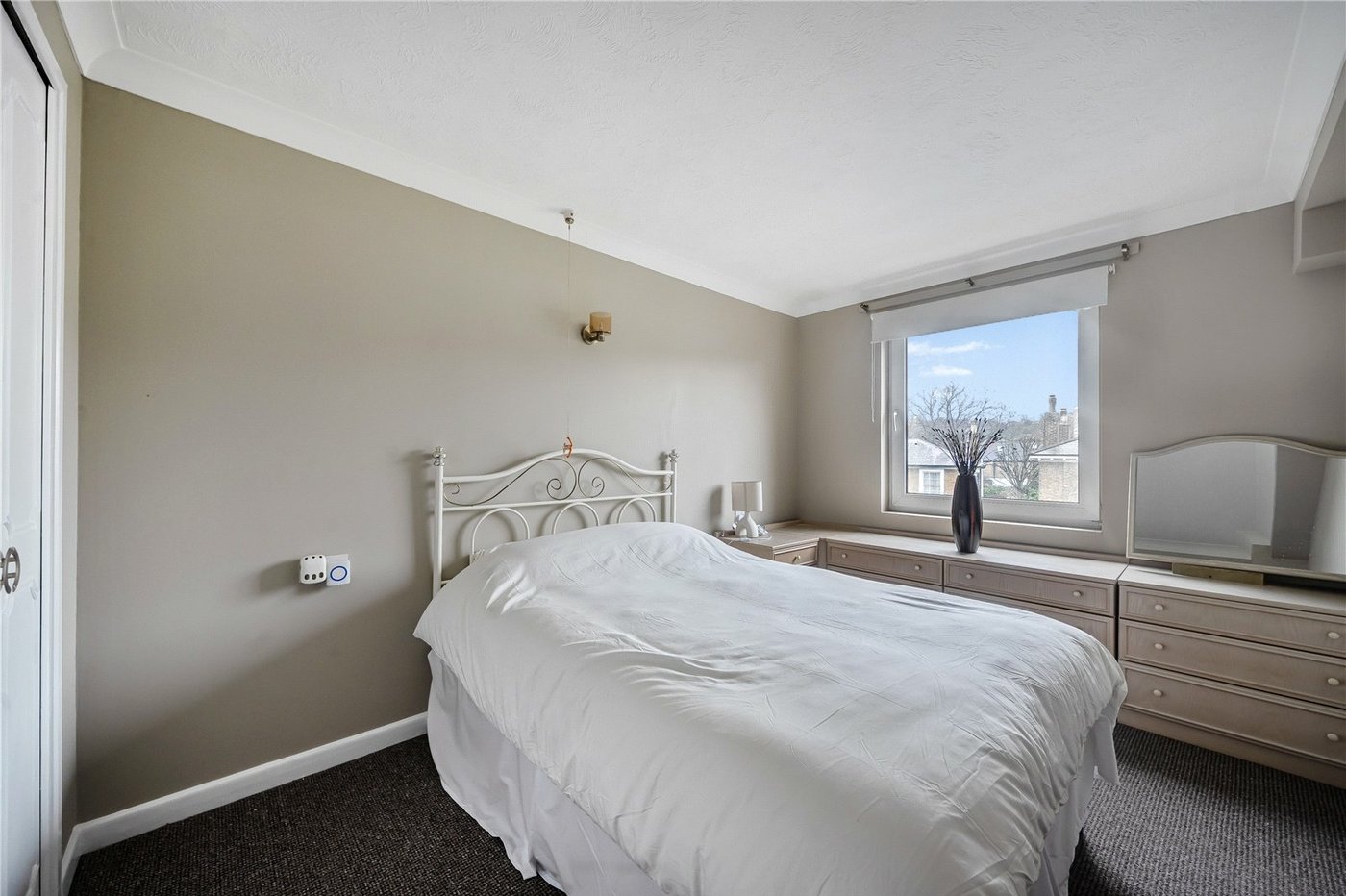 1 bedroom property for sale in Sydenham | Robinson Jackson