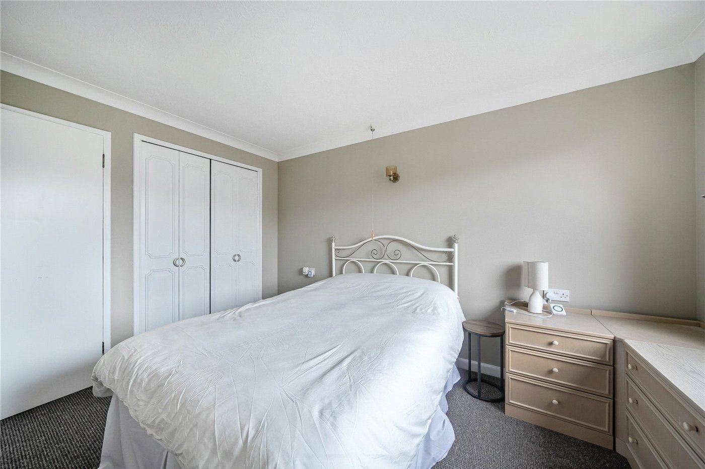 1 bedroom property for sale in Sydenham | Robinson Jackson