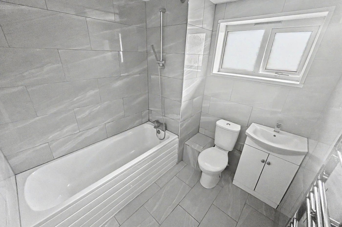 3 bedroom property for sale in Welling | Robinson Jackson