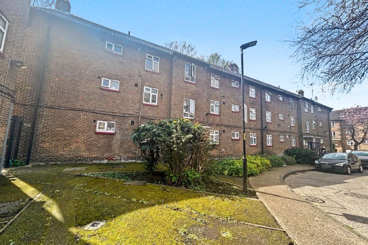 3 bedroom property for sale in Welling | Robinson Jackson