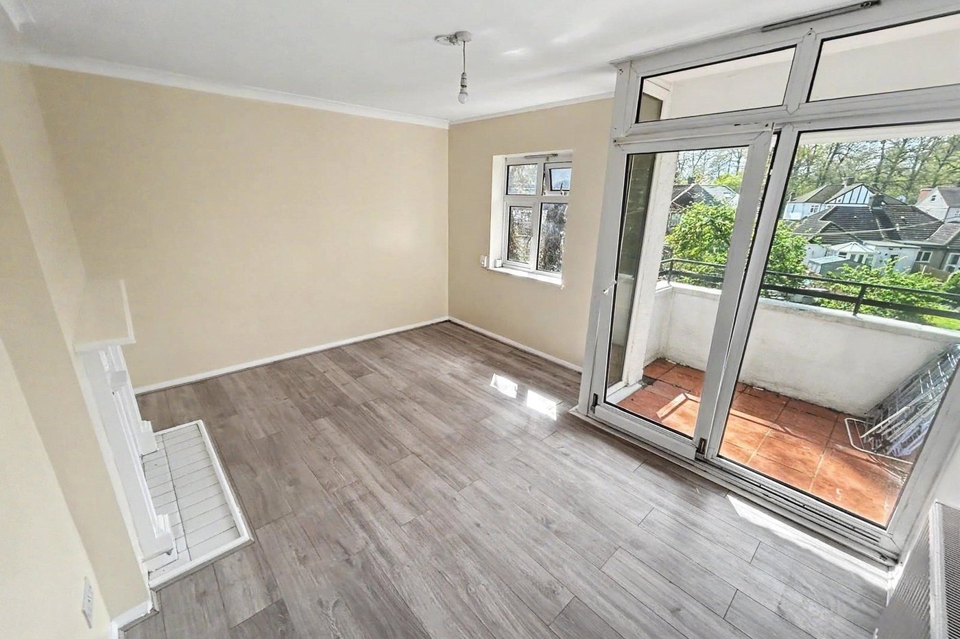 3 bedroom property for sale in Welling | Robinson Jackson