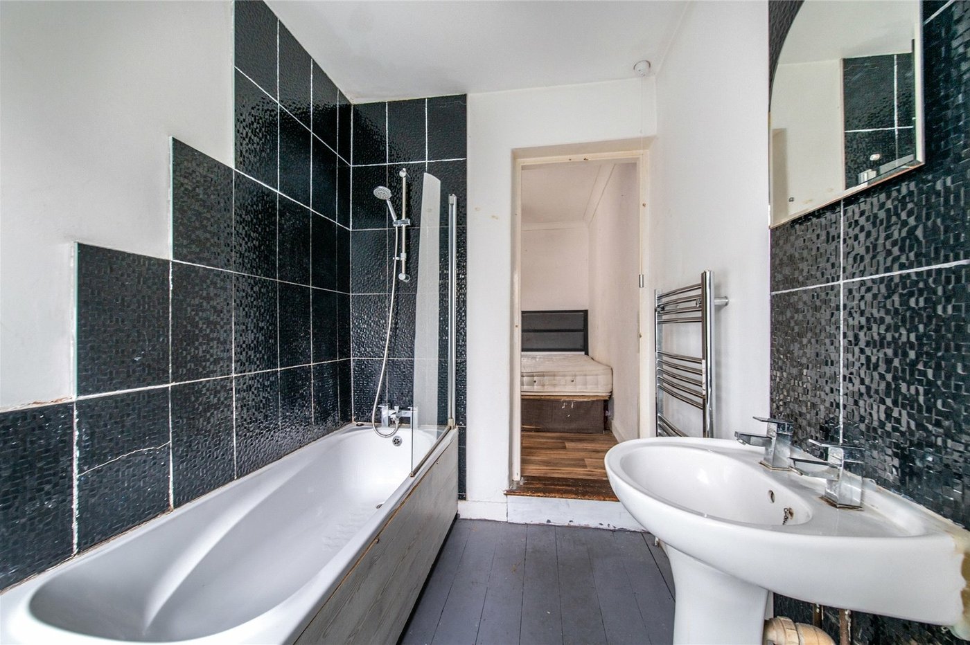 2 bedroom house for sale in Maidstone | Robinson Michael & Jackson