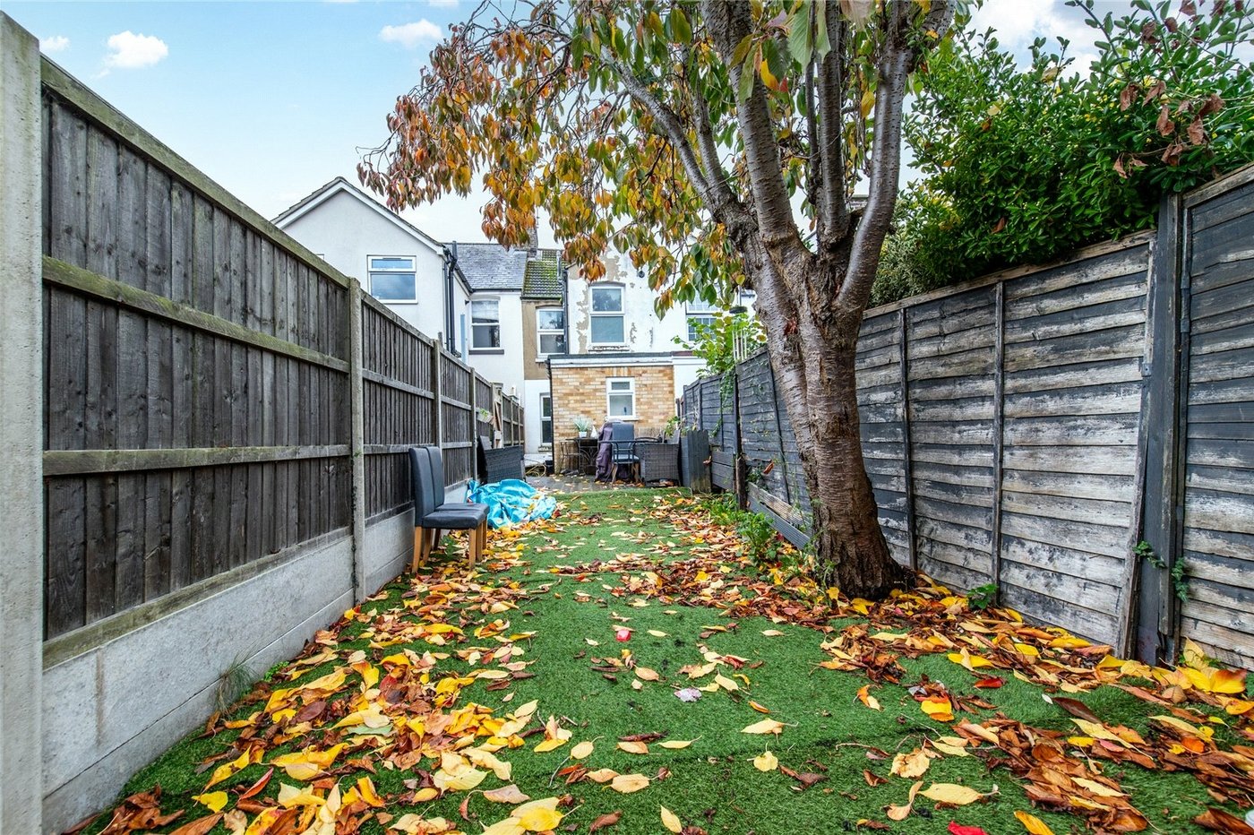 2 bedroom house for sale in Maidstone | Robinson Michael & Jackson