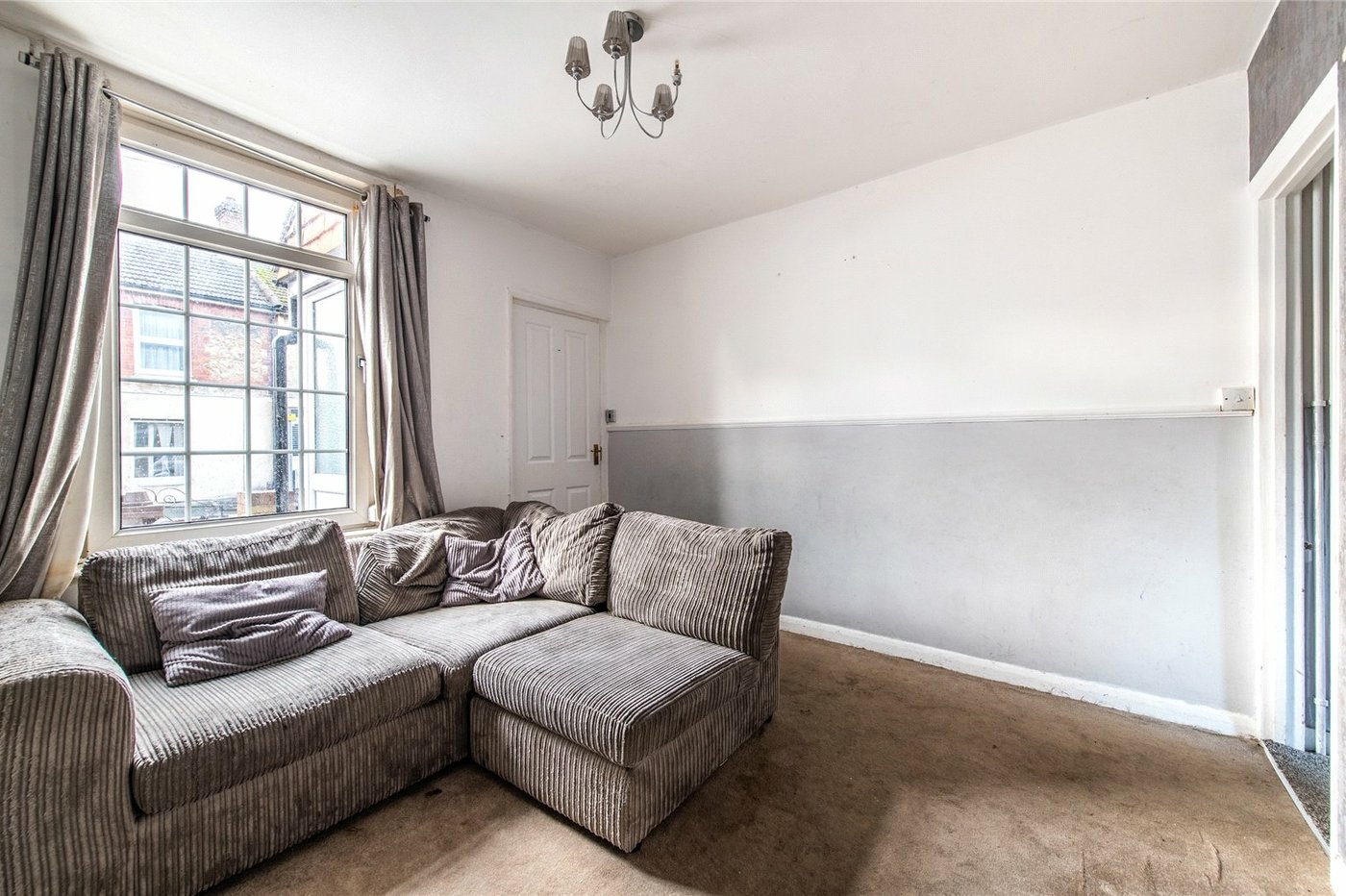 2 bedroom house for sale in Maidstone | Robinson Michael & Jackson