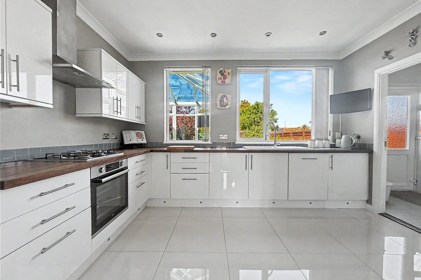 5 bedroom bungalow for sale in Gillingham | Robinson Michael & Jackson