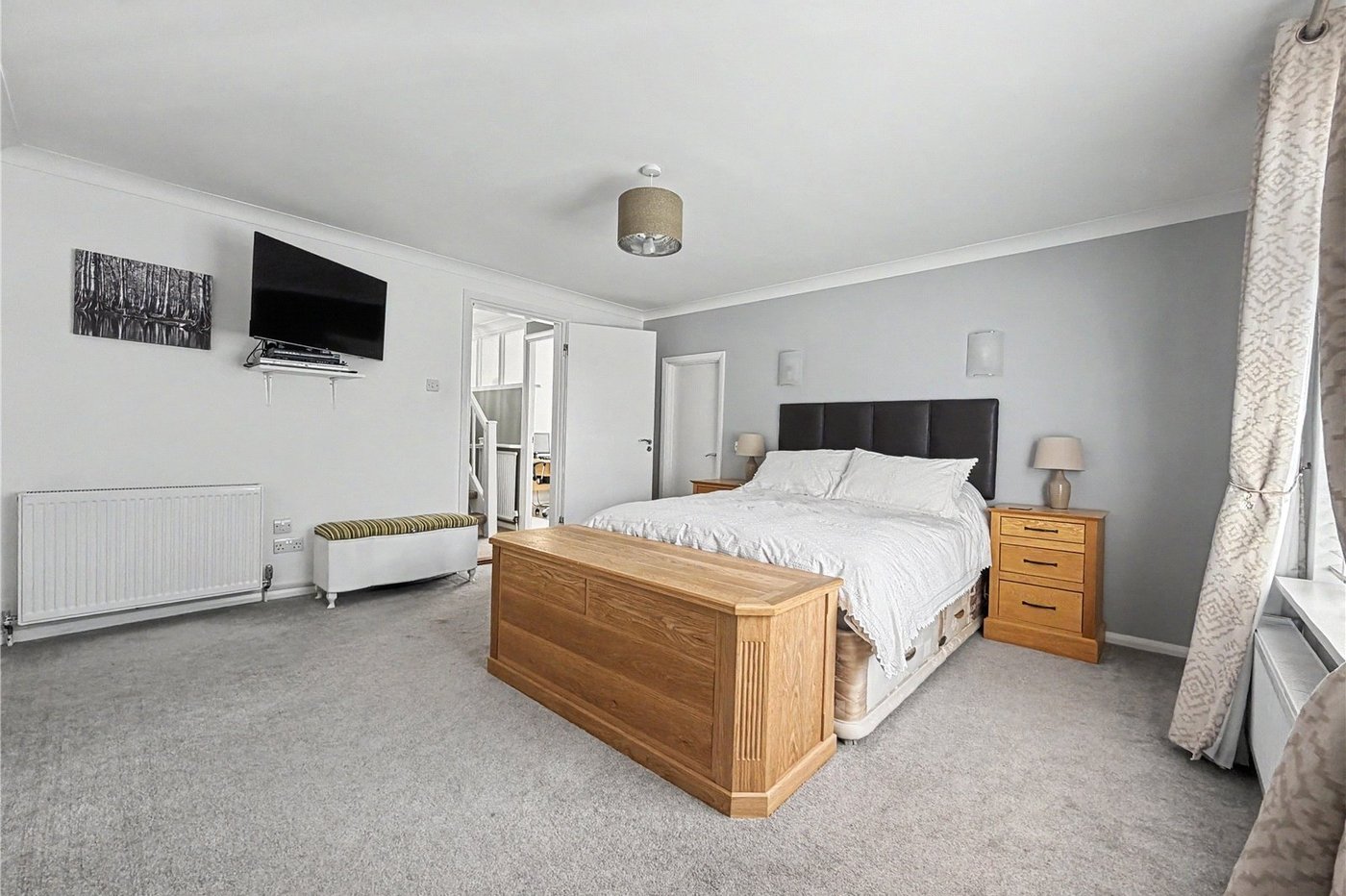 5 bedroom bungalow for sale in Gillingham | Robinson Michael & Jackson