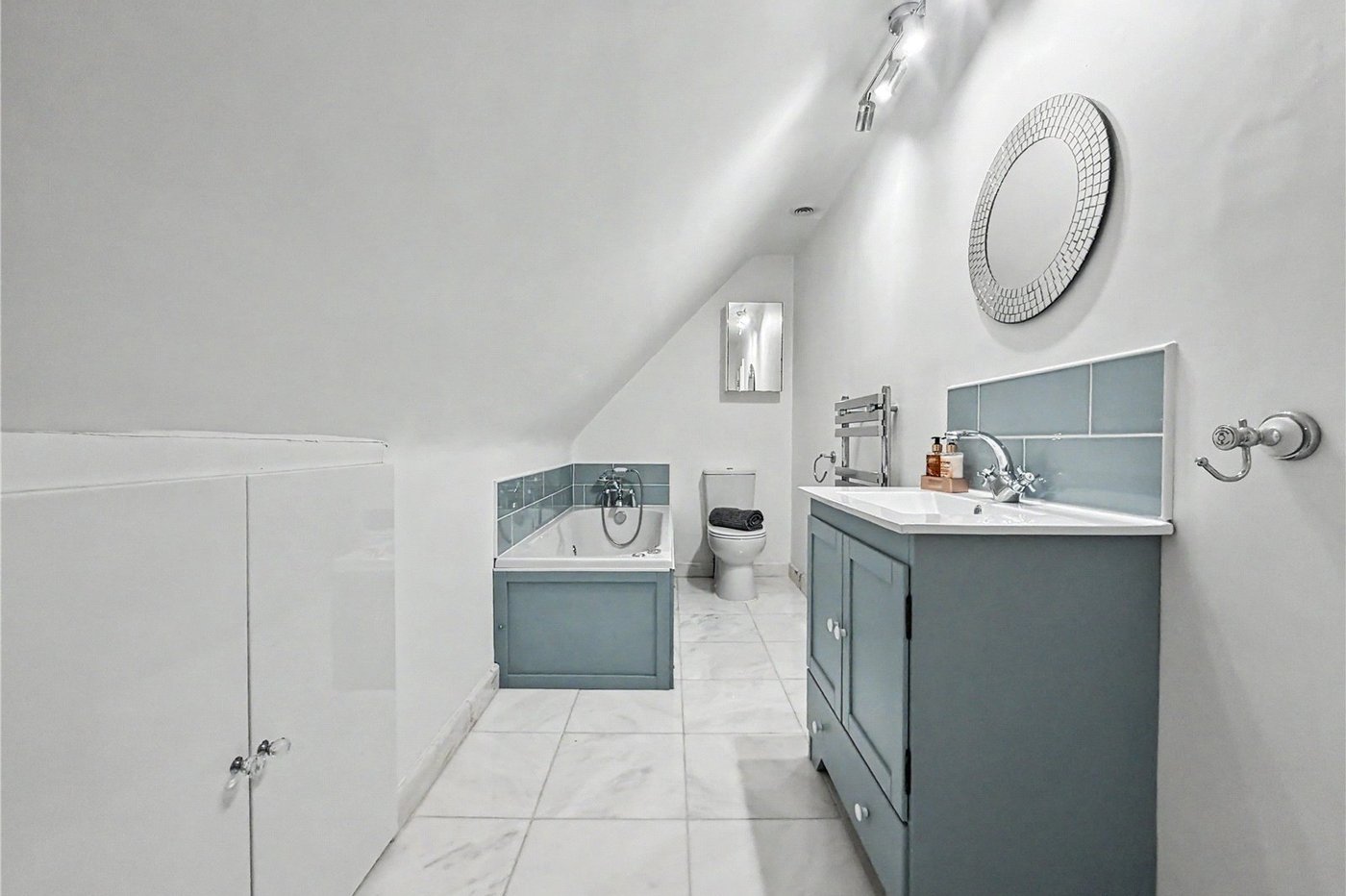 5 bedroom bungalow for sale in Gillingham | Robinson Michael & Jackson
