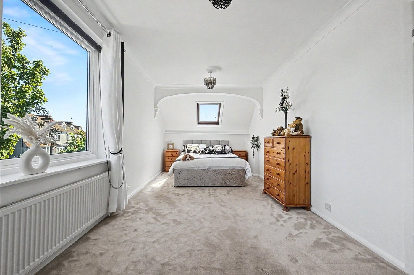 5 bedroom bungalow for sale in Gillingham | Robinson Michael & Jackson