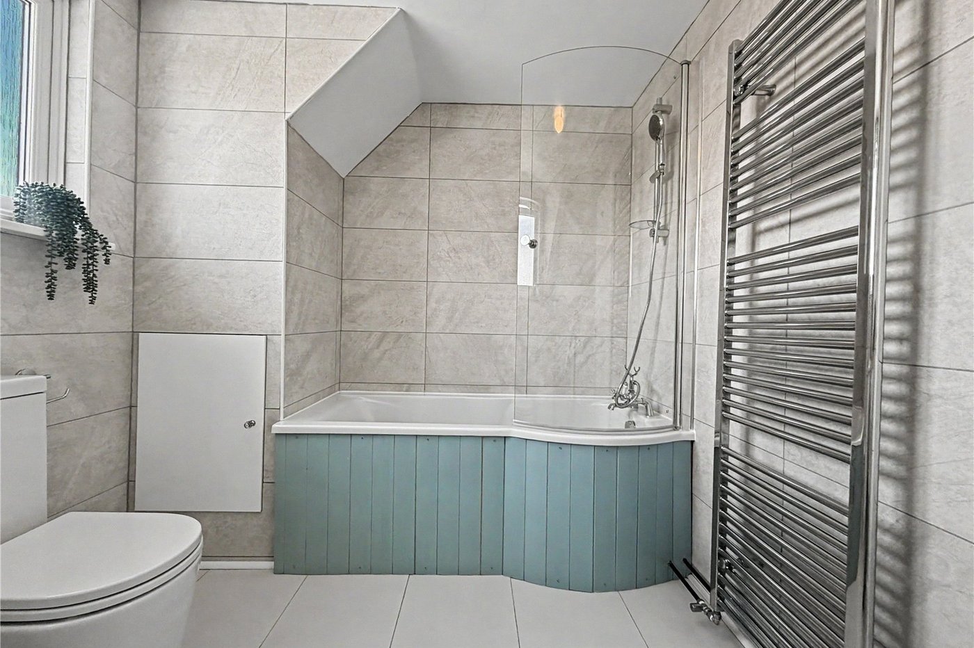 5 bedroom bungalow for sale in Gillingham | Robinson Michael & Jackson