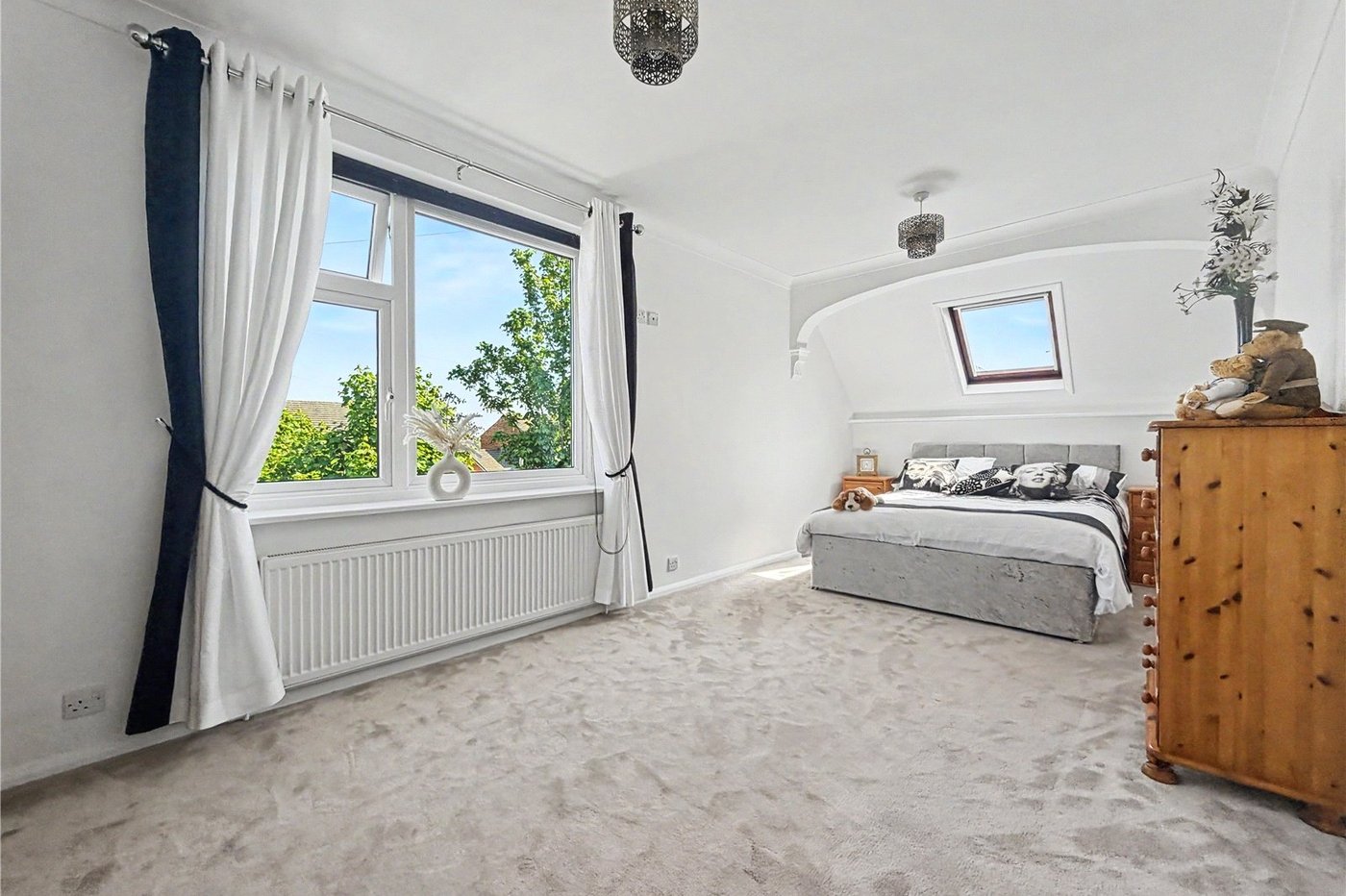 5 bedroom bungalow for sale in Gillingham | Robinson Michael & Jackson