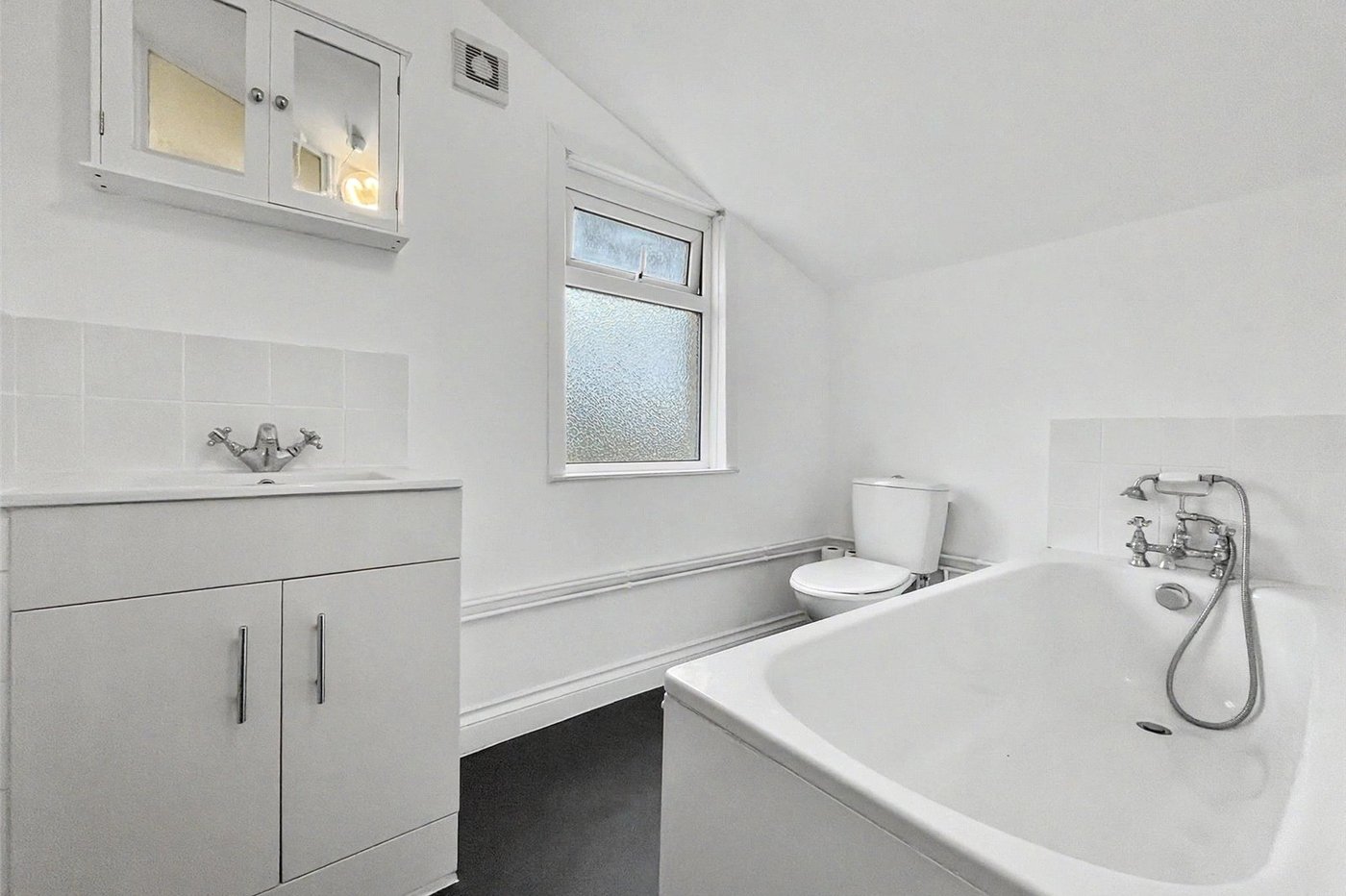 3 bedroom house for sale in Gillingham | Robinson Michael & Jackson