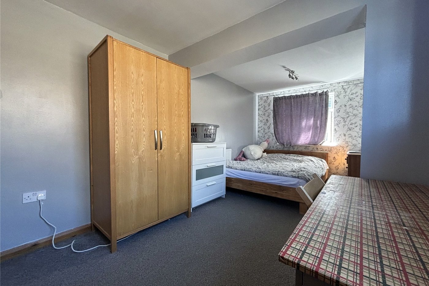 3 bedroom house for sale in Walderslade | Robinson Michael & Jackson