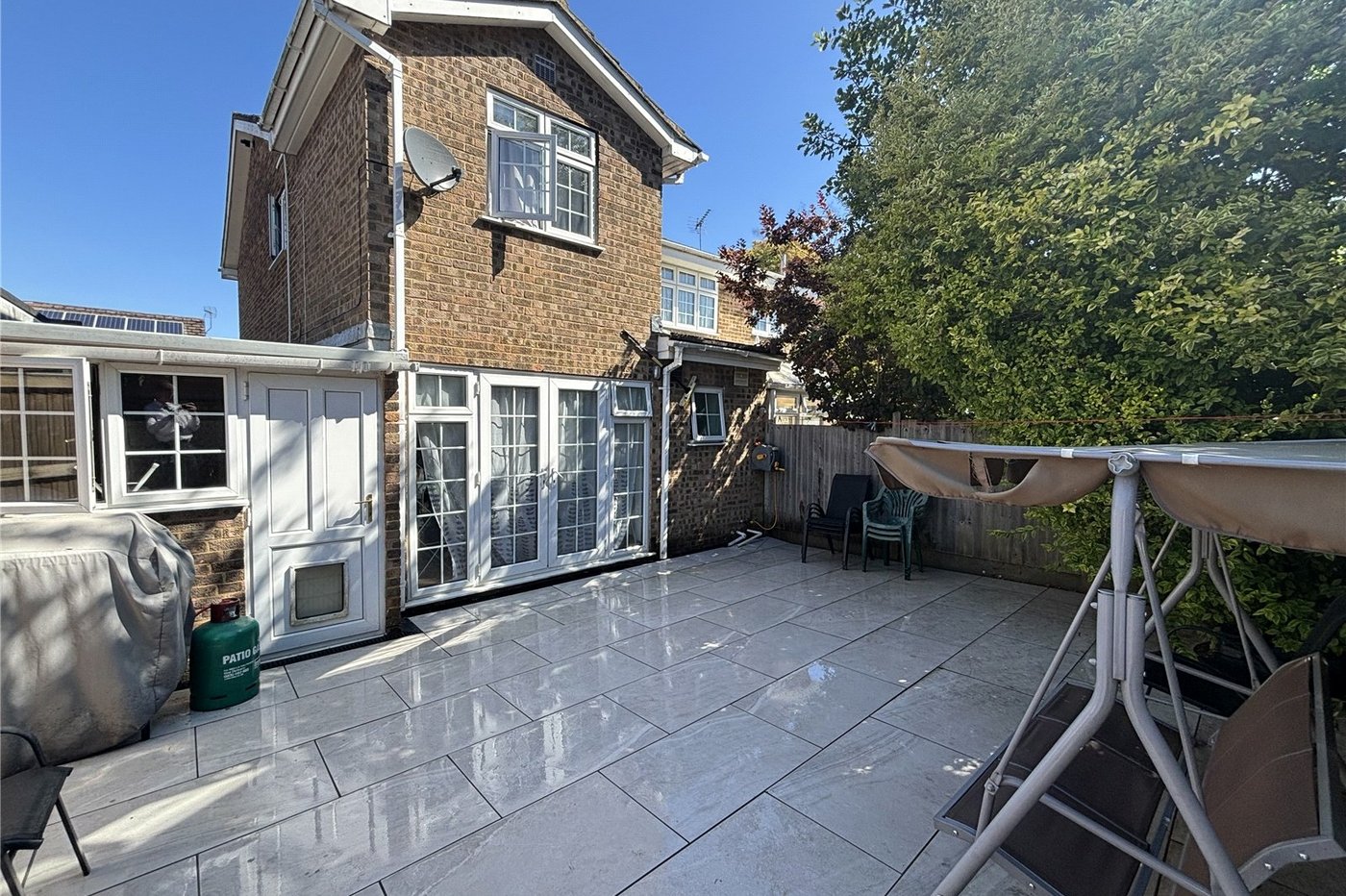 3 bedroom house for sale in Walderslade | Robinson Michael & Jackson