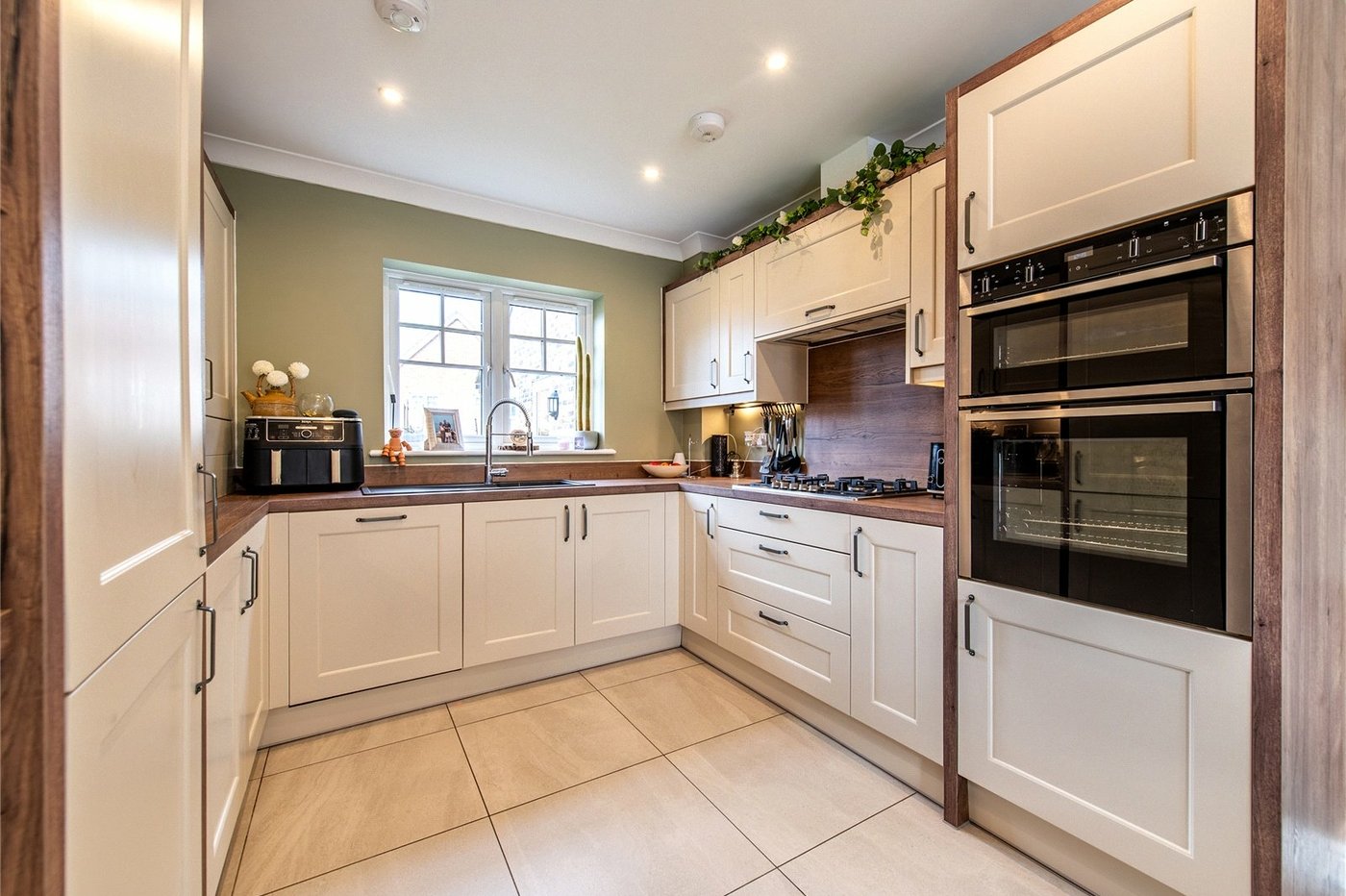 3 bedroom house for sale in Chattenden | Robinson Michael & Jackson